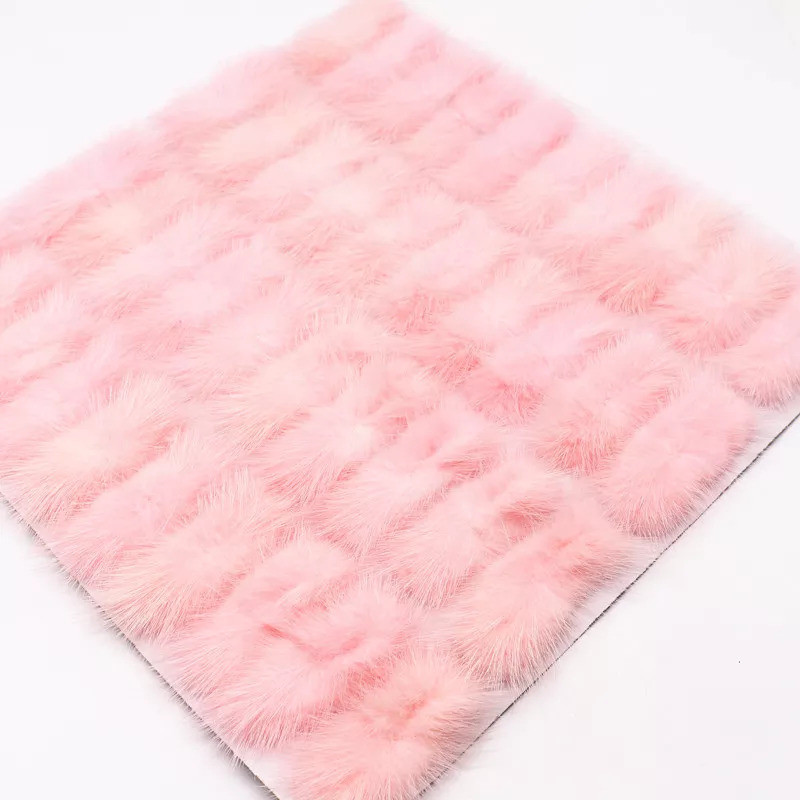 POMPONES de pelo sintético 7cm - Varios colores