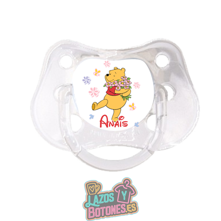 Chupete personalizado Winnie con flores y nombre – 0 a 6 meses | Lazos y Botones